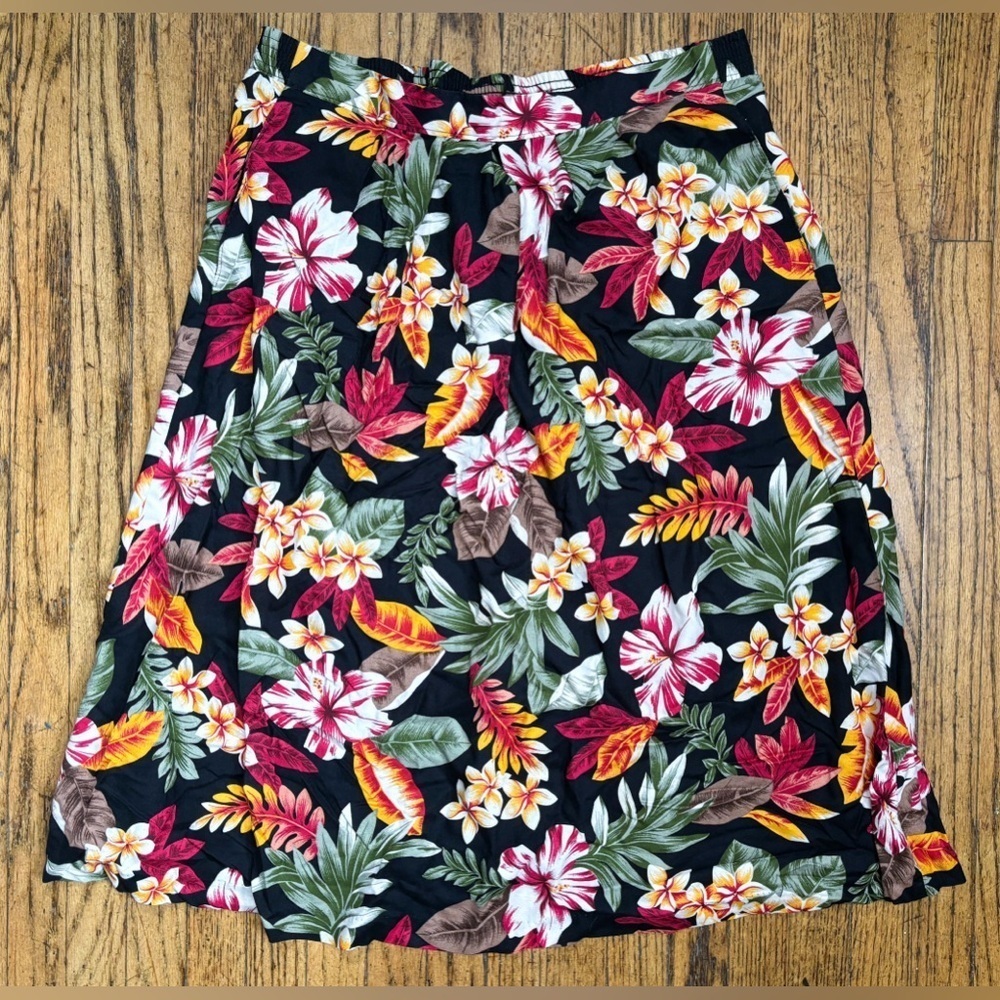 Vintage Floral Hawaiian Skirt Size 12 Hibiscus Flowers Tropical Fairy Grunge